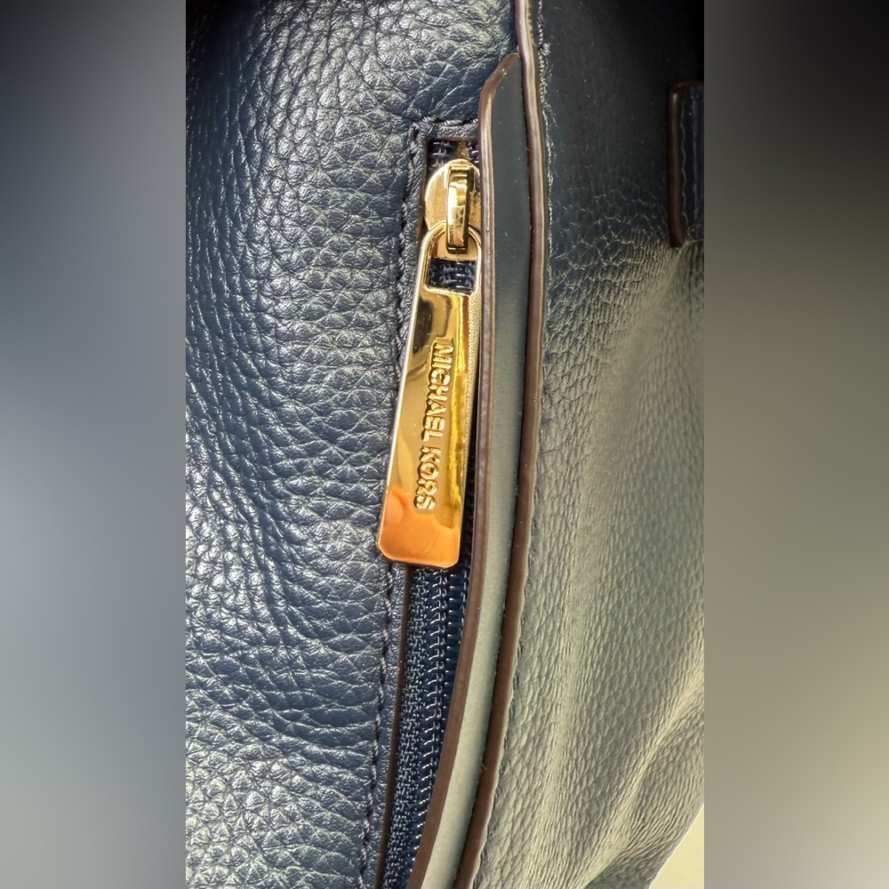 Michael Kors‎ Pebbled Leather Backpack – Navy Blue - Picture 8 of 8